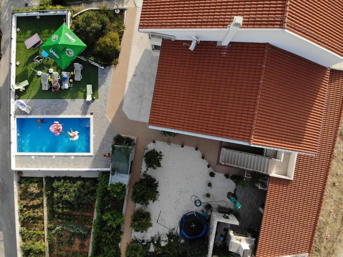 Villa Confido Luxury Apartment 01 Seget Donji Exterior photo